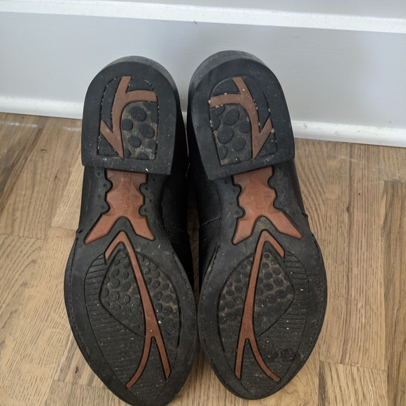 Leather boots - Picture 5 of 6